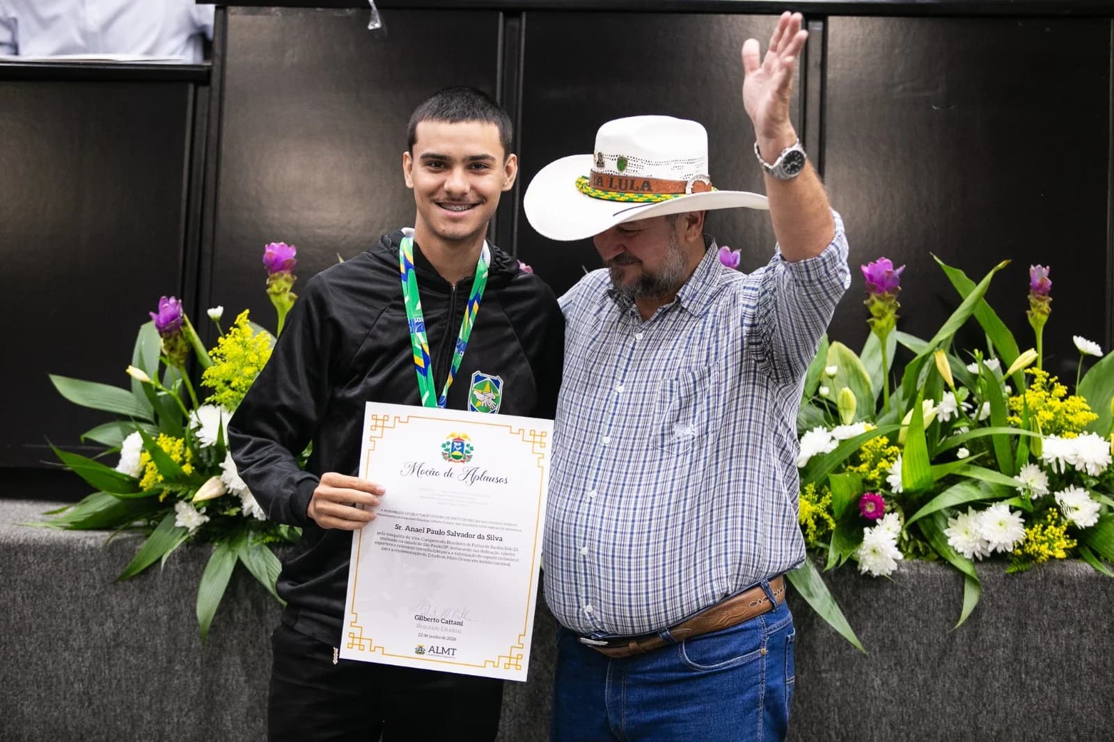 Atletas da FDSMT recebem Moção de Aplausos na Assembleia Legislativa de Mato Grosso — foto 7