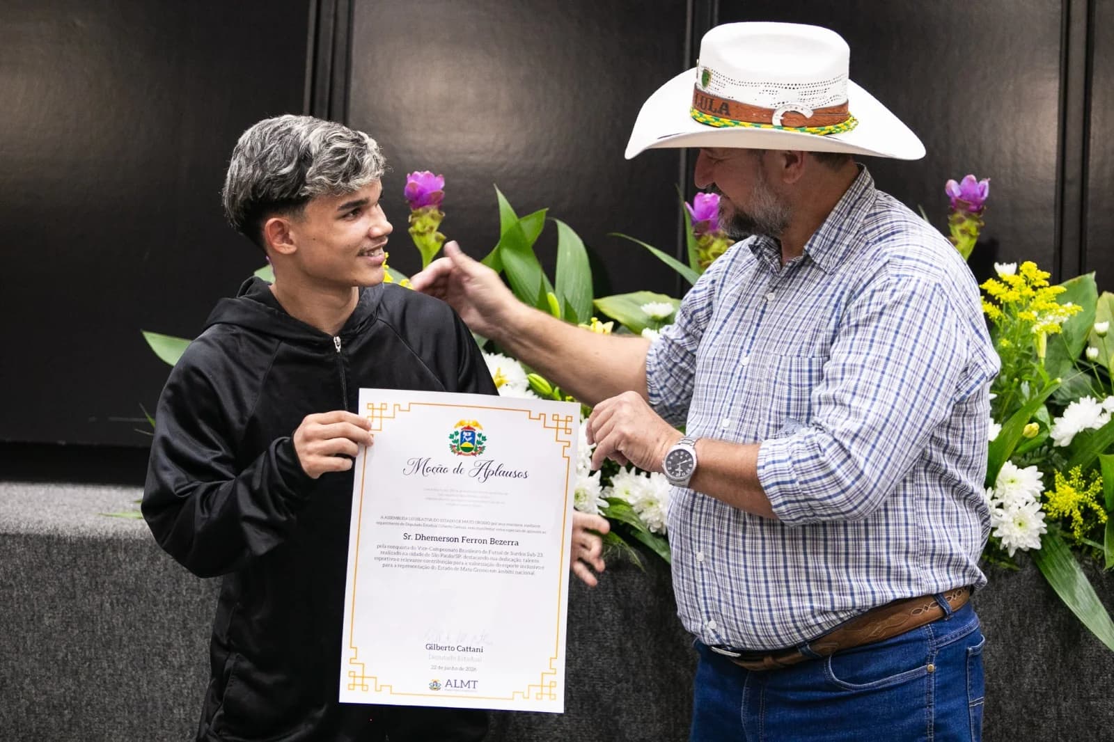 Atletas da FDSMT recebem Moção de Aplausos na Assembleia Legislativa de Mato Grosso — foto 8